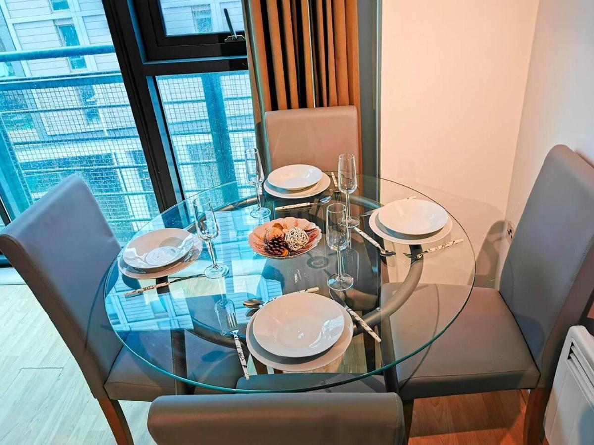 2-Bed Apartment Near City Centre Manchester Dış mekan fotoğraf