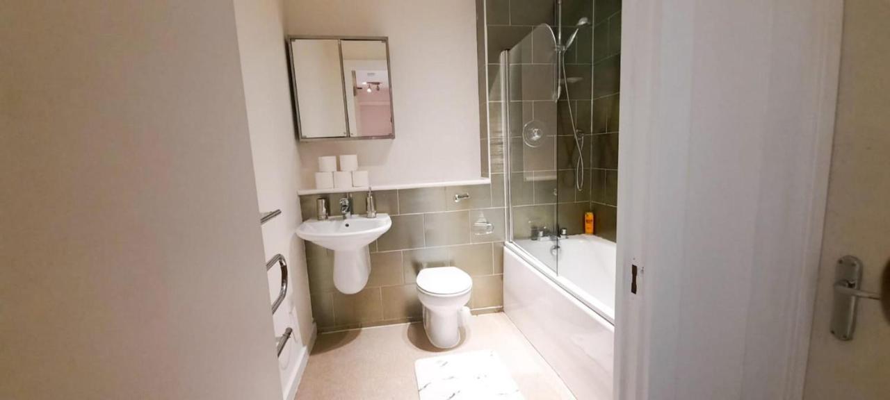 2-Bed Apartment Near City Centre Manchester Dış mekan fotoğraf