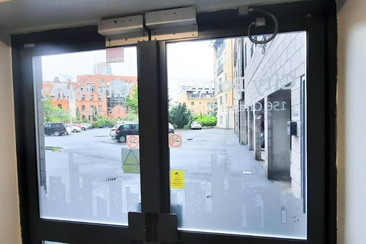 2-Bed Apartment Near City Centre Manchester Dış mekan fotoğraf